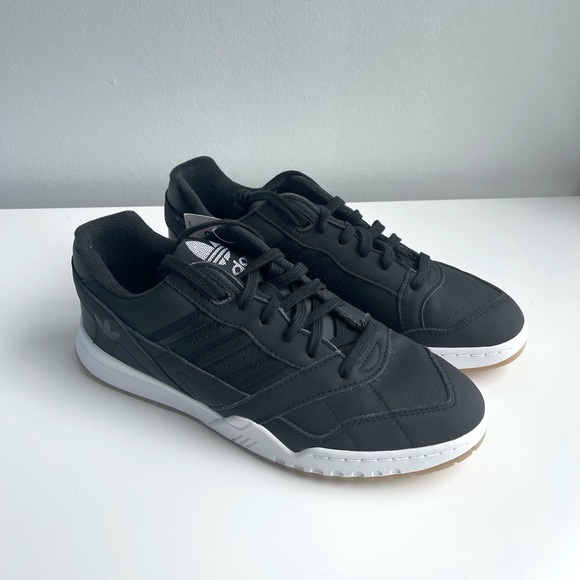 SOLD - adidas AR Trainer - new with tags - Picture 1 of 5